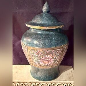 Vintage Porcelain Ginger Jar with Lid.  Green & pink Floral deesign & Gold Trim